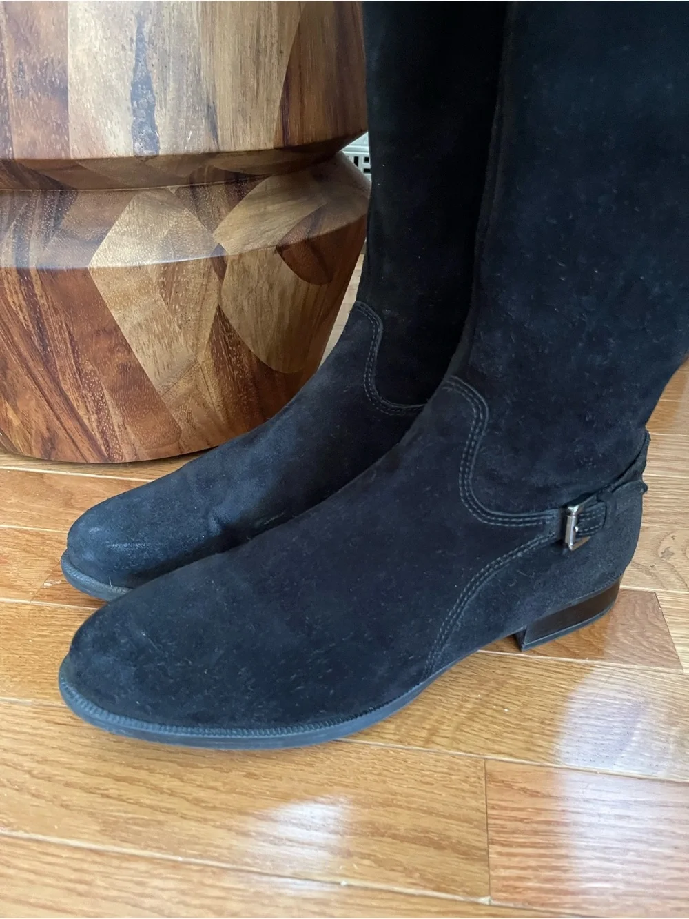La  Canadienne Black Suede Knee-High Boots - Classic Riding Style approx 9-9.5 M